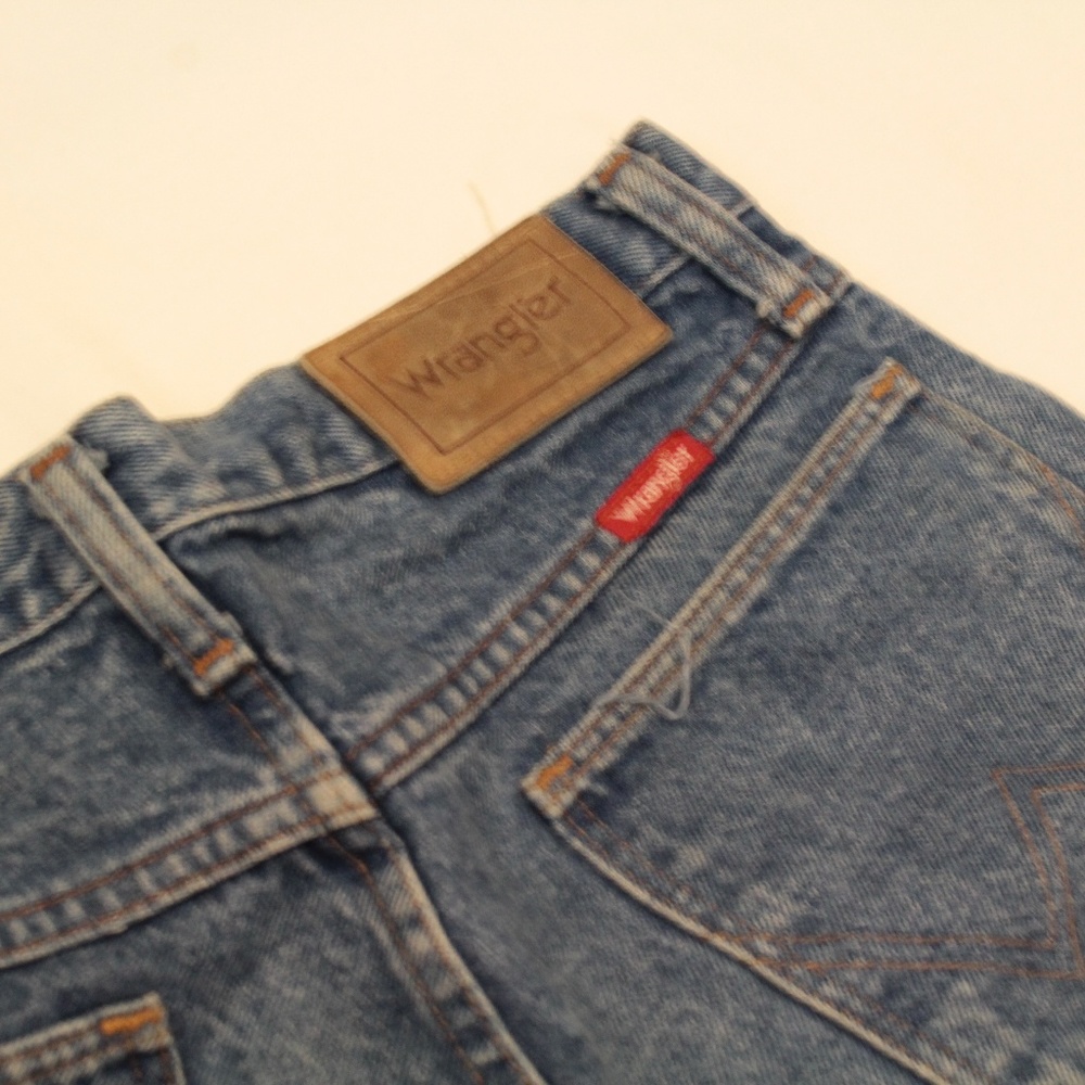 Vintage High Waisted Wrangler Jean Shorts